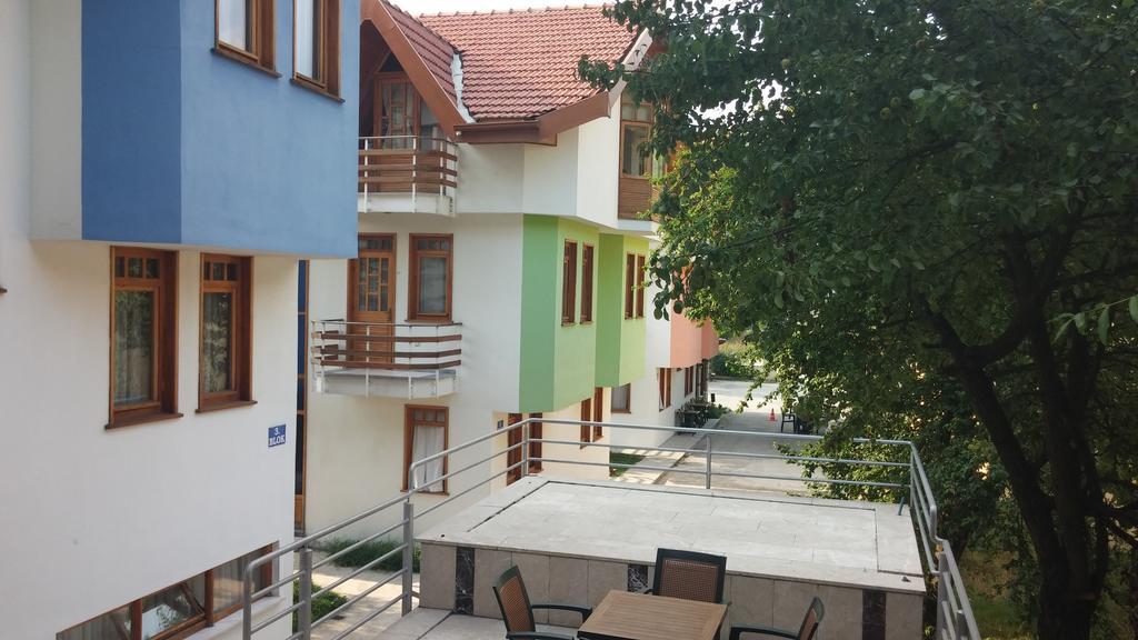 Bolu Yildiz Hotel Караджасу Экстерьер фото